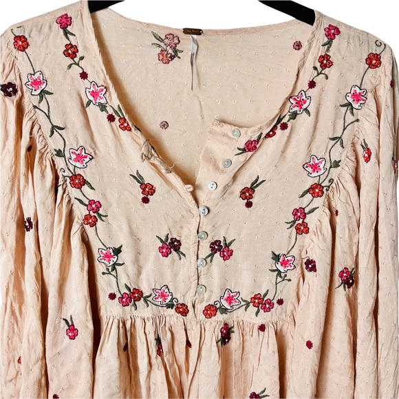 Free People Kiss from a Rose Peasant Top - Picture 7 of 10